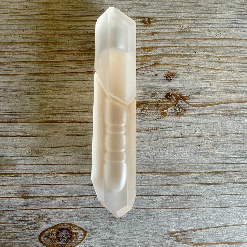 KKW Fragrance Crystal Oud 30 ML - tested once!